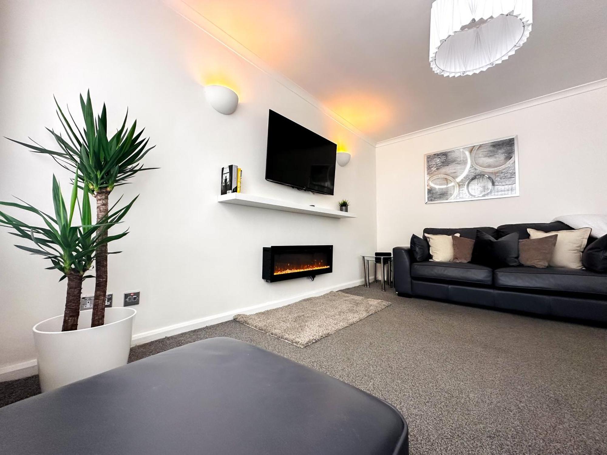 Contemporary And Cosy Birmingham Apartment- Free Parking & Wi-Fi Bagian luar foto